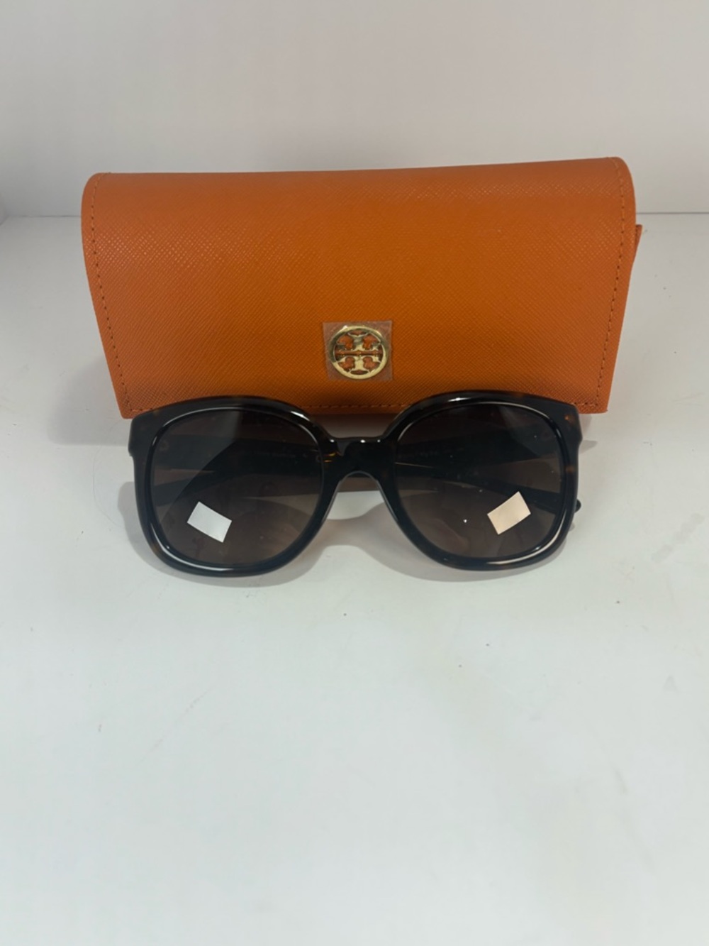 Tory Burch Orange Saffiano Sunglasses Case with Black Sunglasses